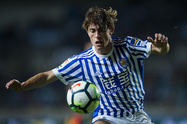 SAN SEBASTIAN, SPAIN - OCTOBER 23:  Alvaro Odriozola of Real Sociedad reacts during the La Liga match between Real Sociedad de Futbol and RCD Espanyol at Estadio Anoeta on October 23, 2017 in San Sebastian, Spain.  (Photo by Juan Manuel Serrano Arce/Getty Images)