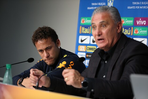 LILLE, FRANCE - NOVEMBER 10: Neymar Jr of Brazil, coach of Brazil Adenor Leonardo Bacchi aka Tite answer to the media during a press conference following the international friendly match between Japan and Brazil at Stade Pierre Mauroy on November 10, 2017 in Lille, France. (Photo by Jean Catuffe/Getty Images)