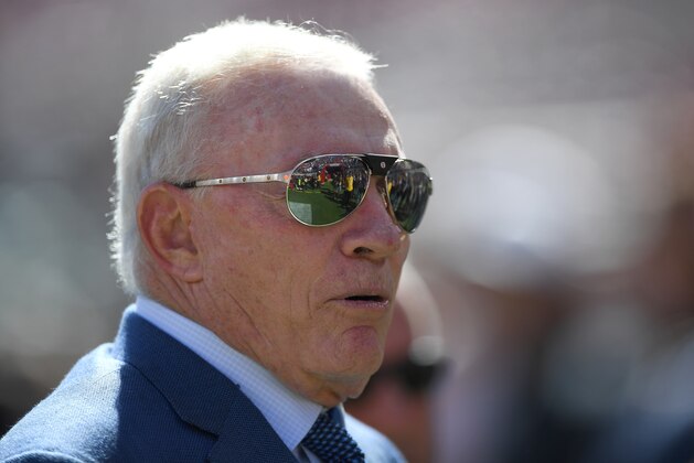 SANTA CLARA, CA - OCTOBER 22:  Dallas Cowboys owner Jerry Jones looks on as he walks off the field after his team warms up prior to the start of an NFL football game against the San Francisco 49ers at Levi's Stadium on October 22, 2017 in Santa Clara, California.  (Photo by Thearon W. Henderson/Getty Images)