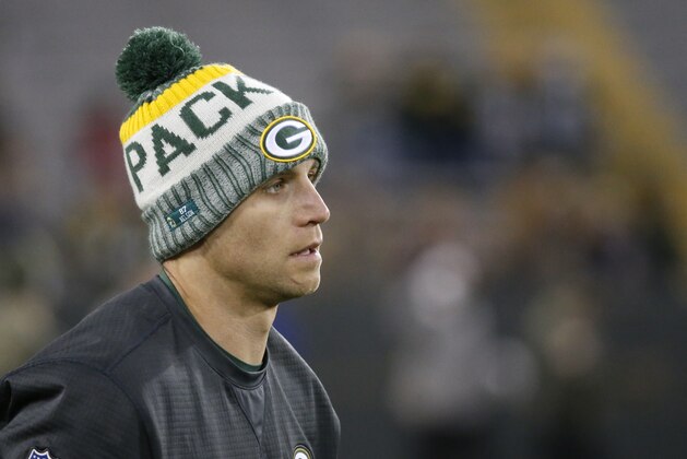 Green Bay Packers' Jordy Nelson warms up before an NFL football game against the Detroit Lions Monday, Nov. 6, 2017, in Green Bay, Wis. (AP Photo/Mike Roemer)