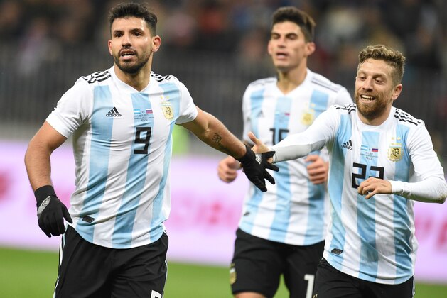 MOSCOW, RUSSIA - NOVEMBER 11: Sergio Aguero of Argentina celebrates with teammate Alejandro Gomez after scoring a goal during an international friendly match between Russia and Argentina at Luzhniki Stadium on November 11, 2017 in Moscow, Russia. (Photo by Epsilon/Getty Images)