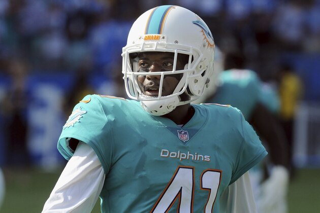 Miami Dolphins cornerback (41) Byron Maxwell on the field during the fourth quarter of an NFL game against the Los Angeles Chargers played at the StubHub Center in Carson, CA on Sunday, September 17, 2017. (AP Photo/John Cordes)