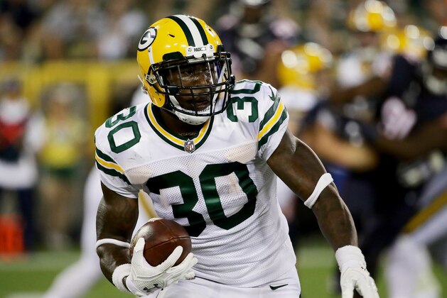 GREEN BAY, WI - SEPTEMBER 28:  Jamaal Williams #30 of the Green Bay Packers runs with the ball in the first quarter against the Chicago Bears at Lambeau Field on September 28, 2017 in Green Bay, Wisconsin.  (Photo by Jonathan Daniel/Getty Images)