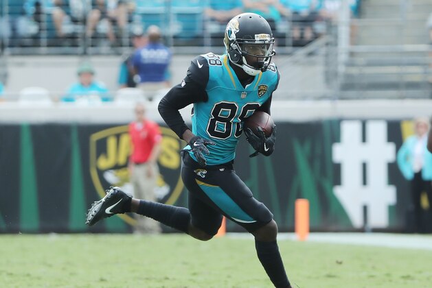 JACKSONVILLE, FL - NOVEMBER 05:   Allen Hurns #88 of the Jacksonville Jaguars runs with the football during the first half of their game against the Cincinnati Bengals at EverBank Field on November 5, 2017 in Jacksonville, Florida.  (Photo by Sam Greenwood/Getty Images)