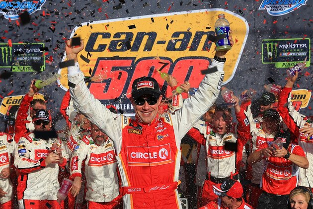 AVONDALE, AZ - NOVEMBER 12:  Matt Kenseth, driver of the #20 Circle K Toyota, celebrates in victory lane after winning the Monster Energy NASCAR Cup Series Can-Am 500 at Phoenix International Raceway on November 12, 2017 in Avondale, Arizona.  (Photo by Chris Trotman/Getty Images)