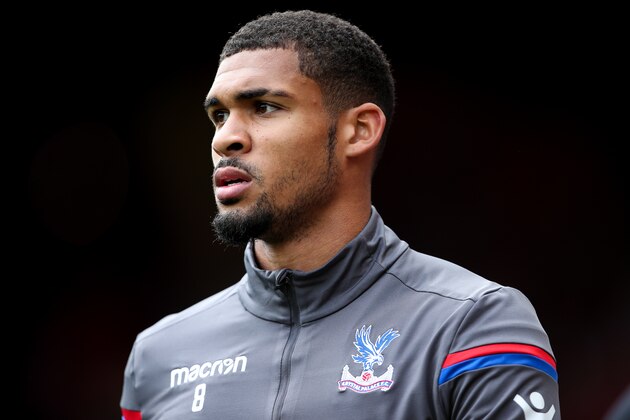 LIVERPOOL, ENGLAND - AUGUST 19: Ruben Loftus-Cheek of Crystal Palace during the Premier League match between Liverpool and Crystal Palace at Anfield on August 19, 2017 in Liverpool, England. (Photo by Robbie Jay Barratt - AMA/Getty Images)