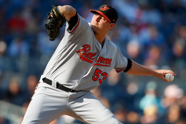 NEW YORK, NY - SEPTEMBER 17:  Zach Britton #53 of the Baltimore Orioles in action against the New York Yankees at Yankee Stadium on September 17, 2017 in the Bronx borough of New York City. The Orioles defeated the Yankees 6-4.  (Photo by Jim McIsaac/Getty Images)