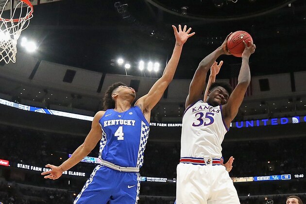 CHICAGO, IL - NOVEMBER 14:  Udoka Azubuike #35 of the Kansas Jayhawks rebounds over Nick Richards #4 of the Kentucky Wildcats during the State Farm Champions Classic at the United Center on November 14, 2017 in Chicago, Illinois. (Photo by Jonathan Daniel/Getty Images)