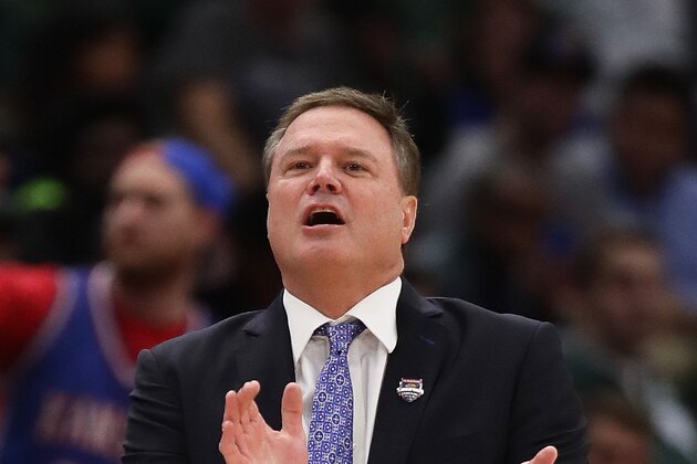 CHICAGO, IL - NOVEMBER 14:  Head coach Bill Self of the Kansas Jayhawks encourages his team against the Kentucky Wildcats during the State Farm Champions Classic at the United Center on November 14, 2017 in Chicago, Illinois.  (Photo by Jonathan Daniel/Getty Images)