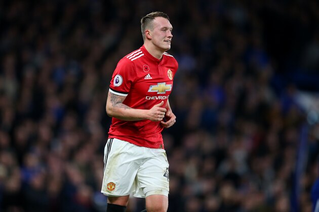 LONDON, ENGLAND - NOVEMBER 05: Phil Jones of Manchester United during the Premier League match between Chelsea and Manchester United at Stamford Bridge on November 5, 2017 in London, England. (Photo by Catherine Ivill - AMA/Getty Images)