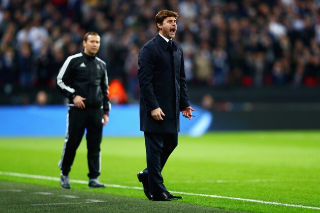 LONDON, ENGLAND - NOVEMBER 01:  Mauricio Pochettino, Manager of Tottenham Hotspur reacts during the UEFA Champions League group H match between Tottenham Hotspur and Real Madrid at Wembley Stadium on November 1, 2017 in London, United Kingdom.  (Photo by Clive Rose/Getty Images)