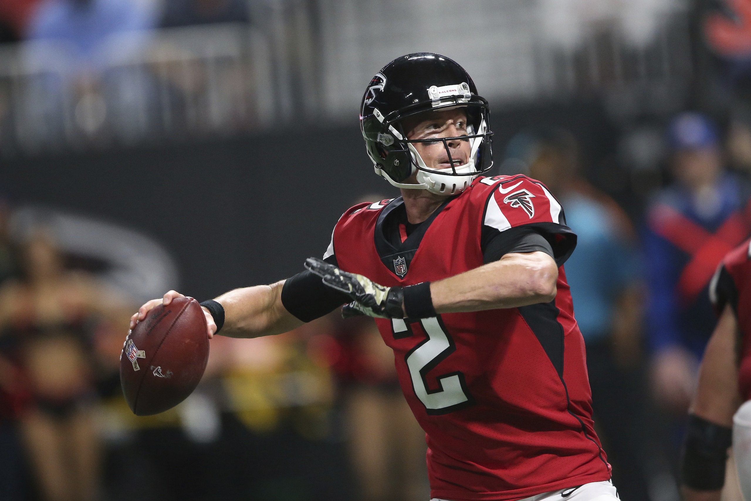Atlanta Falcons quarterback Matt Ryan (2) works against the Dallas Cowboys during the second half of an NFL football game, Sunday, Nov. 12, 2017, in Atlanta. (AP Photo/John Bazemore)