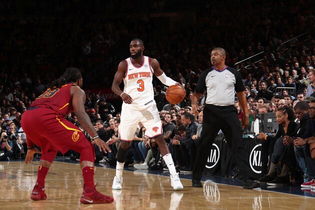 NEW YORK, NY - NOVEMBER 13:  Tim Hardaway Jr. #3 of the New York Knicks handles the ball against the Cleveland Cavaliers on November 13, 2017 at Madison Square Garden in New York City, New York. NOTE TO USER: User expressly acknowledges and agrees that, by downloading and or using this photograph, user is consenting to the terms and conditions of the Getty Images License Agreement. Mandatory Copyright Notice: Copyright 2017 NBAE (Photo by Nathaniel S. Butler/NBAE via Getty Images)