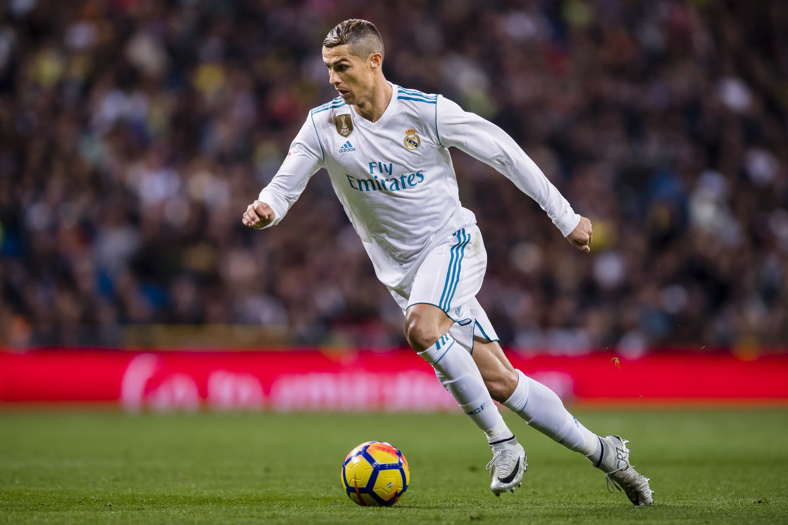 MADRID, SPAIN - NOVEMBER 05: Cristiano Ronaldo of Real Madrid reacts during the La Liga 2017-18 match between Real Madrid and UD Las Palmas at Estadio Santiago Bernabeu on November 05 2017 in Madrid, Spain. (Photo by Power Sport Images/Getty Images)