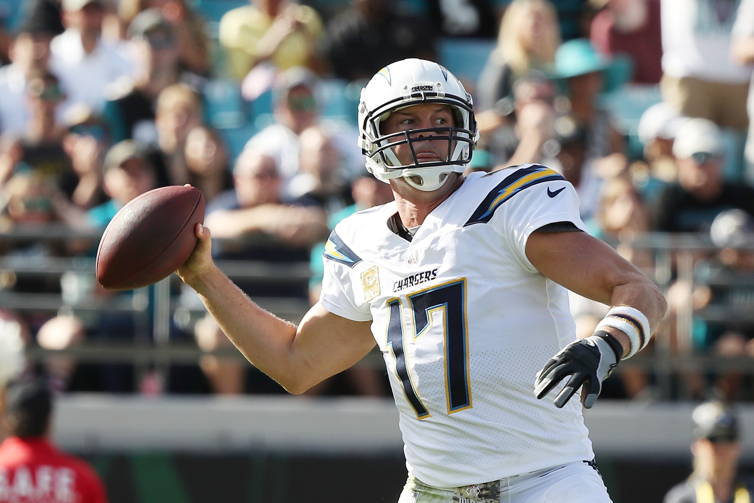 JACKSONVILLE, FL - NOVEMBER 12:  Philip Rivers #17 of the Los Angeles Chargers throws a pass in the first half of their game against the Jacksonville Jaguars at EverBank Field on November 12, 2017 in Jacksonville, Florida.  (Photo by Logan Bowles/Getty Images)