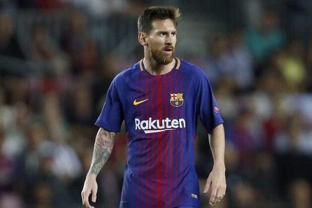 Lionel Messi of FC Barcelona during the UEFA Champions League group D match between FC Barcelona and Juventus FC  on September 12, 2017  at the Camp Nou stadium in Barcelona, Spain.(Photo by VI Images via Getty Images)