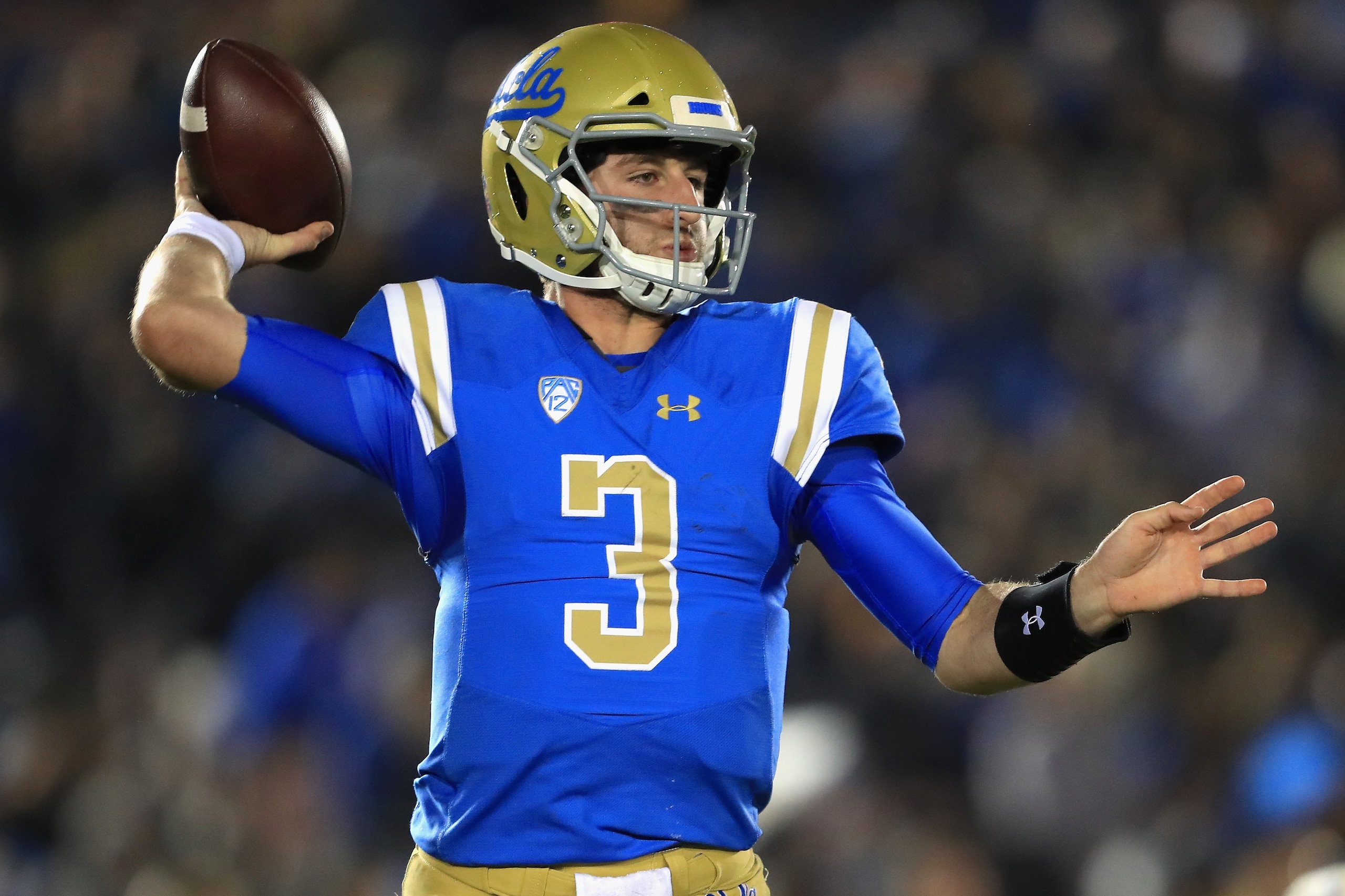 PASADENA, CA - NOVEMBER 11:  Josh Rosen #3 of the UCLA Bruins passes the ball during the second half of a game against the Arizona State Sun Devils  at the Rose Bowl on November 11, 2017 in Pasadena, California.  (Photo by Sean M. Haffey/Getty Images)