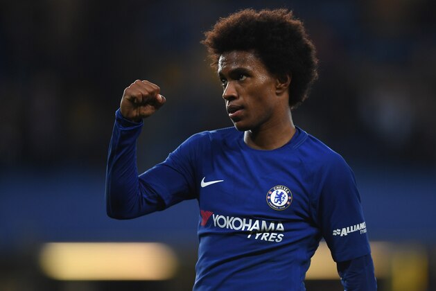 LONDON, ENGLAND - OCTOBER 25:  Willian of Chelsea celebrates after scoring the second goal during the Carabao Cup Fourth Round match between Chelsea and Everton at Stamford Bridge on October 25, 2017 in London, England.  (Photo by Shaun Botterill/Getty Images)