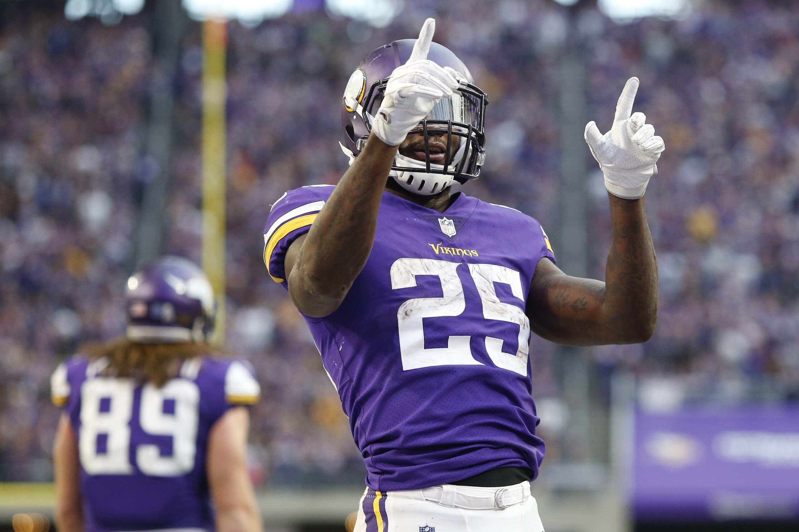 Minnesota Vikings running back Latavius Murray celebrates after scoring on a 2-yard touchdown run during the second half of an NFL football game against the Los Angeles Rams, Sunday, Nov. 19, 2017, in Minneapolis. (AP Photo/Bruce Kluckhohn)