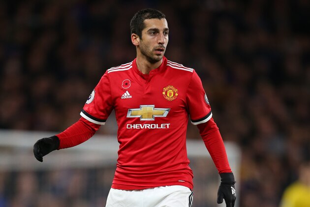 LONDON, ENGLAND - NOVEMBER 05: Henrikh Mkhitaryan of Manchester United during the Premier League match between Chelsea and Manchester United at Stamford Bridge on November 5, 2017 in London, England. (Photo by Catherine Ivill - AMA/Getty Images)