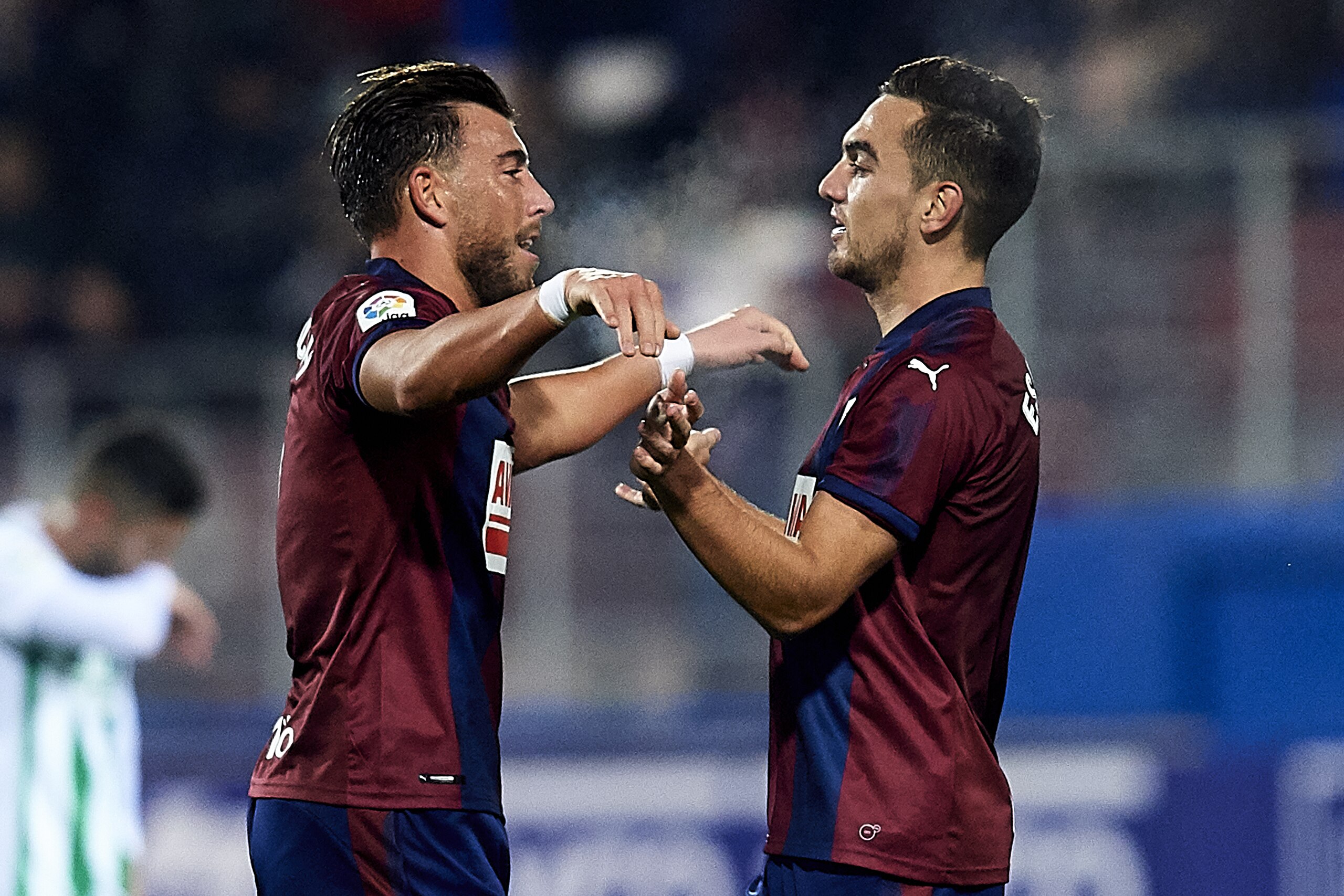 EIBAR, SPAIN - NOVEMBER 20:  Gonzalo Escalante of SD Eibar celebrates after scoring his team's second goal during the La Liga match between Eibar and Real Betis at Estadio Municipal de Ipurua on November 20, 2017 in Eibar, Spain.  (Photo by Juan Manuel Serrano Arce/Getty Images)