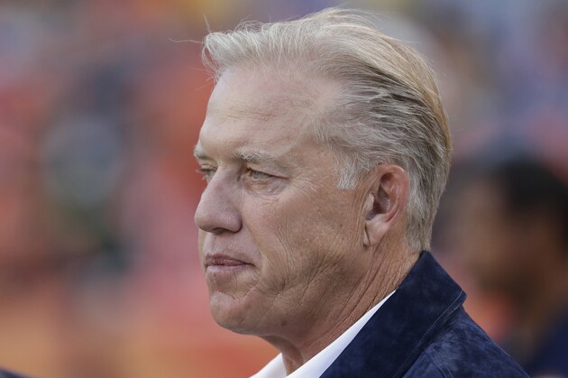 Denver Broncos general manager John Elway watches his players prior to an NFL preseason football game against the Green Bay Packers, Saturday, Aug. 26, 2017, in Denver. AP Photo/Jack Dempsey)