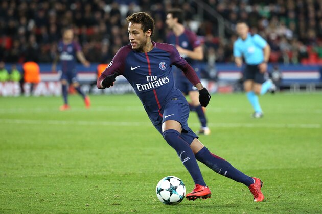 PARIS, FRANCE - NOVEMBER 22: Neymar Jr of PSG during the UEFA Champions League group B match between Paris Saint-Germain (PSG) and Celtic FC at Parc des Princes on November 22, 2017 in Paris, France. (Photo by Jean Catuffe/Getty Images)