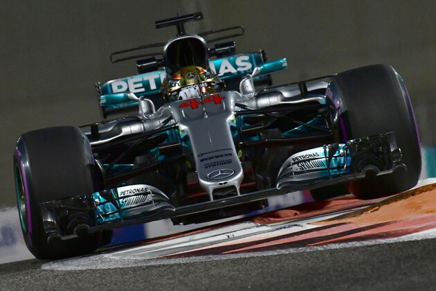 Mercedes' British driver Lewis Hamilton steers his car during the second practice session as part of the Abu Dhabi Formula One Grand Prix at the Yas Marina circuit on November 24, 2017. / AFP PHOTO / GIUSEPPE CACACE        (Photo credit should read GIUSEPPE CACACE/AFP/Getty Images)