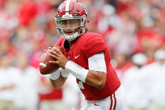 TUSCALOOSA, AL - NOVEMBER 18:  Jalen Hurts #2 of the Alabama Crimson Tide rolls out to pass against the Mercer Bears at Bryant-Denny Stadium on November 18, 2017 in Tuscaloosa, Alabama.  (Photo by Kevin C. Cox/Getty Images)