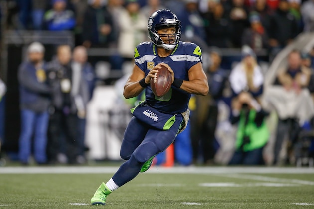 SEATTLE, WA - NOVEMBER 20:  Quarterback Russell Wilson #3 of the Seattle Seahawks looks downfield to pass against the Atlanta Falcons at CenturyLink Field on November 20, 2017 in Seattle, Washington.  (Photo by Otto Greule Jr/Getty Images)
