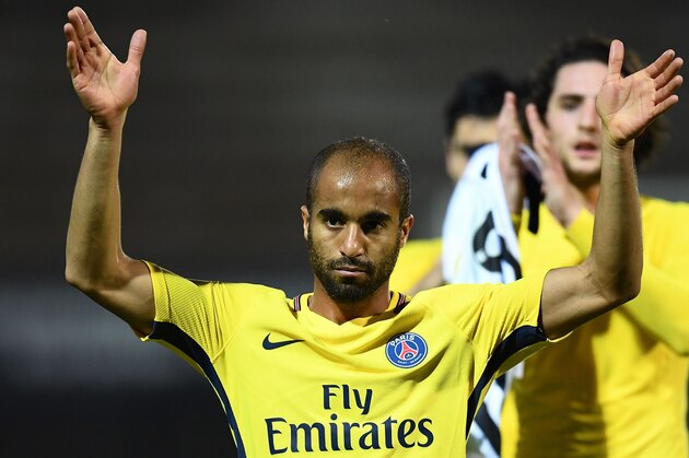 Paris Saint-Germain's Brazilian midfielder Lucas Moura reacts at the end of the French L1 football match between Angers (SCO) and Paris Saint-Germain (PSG) at the Raymond Kopa Stadium in Angers, on November 4, 2017. 
PSG won the match 5-0. / AFP PHOTO / FRANCK FIFE        (Photo credit should read FRANCK FIFE/AFP/Getty Images)