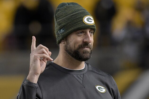 Green Bay Packers quarterback Aaron Rodgers watches warm ups before an NFL football game against the Pittsburgh Steelers in Pittsburgh, Sunday, Nov. 26, 2017. (AP Photo/Don Wright)