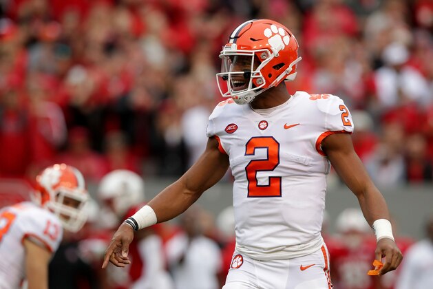 RALEIGH, NC - NOVEMBER 04:  Kelly Bryant #2 of the Clemson Tigers yells to his teammtes against the North Carolina State Wolfpack during their game at Carter Finley Stadium on November 4, 2017 in Raleigh, North Carolina.  (Photo by Streeter Lecka/Getty Images)