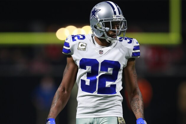 Dallas Cowboys cornerback Orlando Scandrick (32) lines up against the Atlanta Falcons during an NFL football game, Sunday, November 12, 2017, in Atlanta. The Falcons won 27-7. (Jeff Haynes/AP Images for Panini)