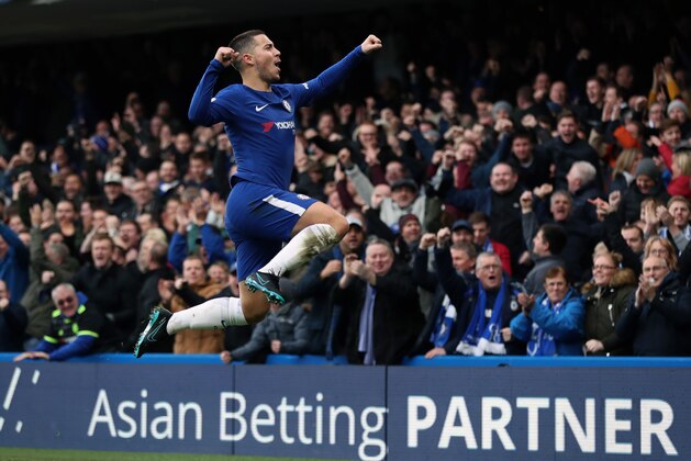 LONDON, ENGLAND - DECEMBER 02: Eden Hazard of Chelsea celebrates after scoring a goal to make it 1-1 during the Premier League match between Chelsea and Newcastle United at Stamford Bridge on December 2, 2017 in London, England. (Photo by James Baylis - AMA/Getty Images)