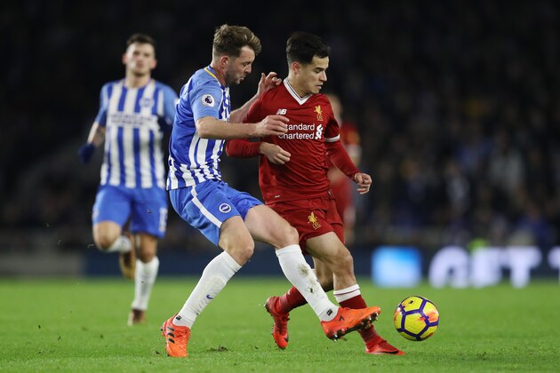 BRIGHTON, ENGLAND - DECEMBER 02:  Dale Stephens of Brighton and Hove Albion and Philippe Coutinho of Liverpool during the Premier League match between Brighton and Hove Albion and Liverpool at Amex Stadium on December 2, 2017 in Brighton, England.  (Photo by Dan Istitene/Getty Images)