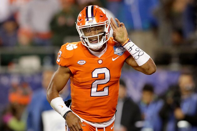 CHARLOTTE, NC - DECEMBER 02:  Kelly Bryant #2 of the Clemson Tigers reacts against the Miami Hurricanes in the first half during the ACC Football Championship at Bank of America Stadium on December 2, 2017 in Charlotte, North Carolina.  (Photo by Streeter Lecka/Getty Images)