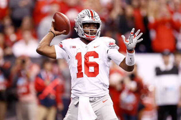 INDIANAPOLIS, IN - DECEMBER 02:  J.T. Barrett #16 of the Ohio State Buckeyes throws a pass against the Wisconsin Badgers in the Big Ten Championship at Lucas Oil Stadium on December 2, 2017 in Indianapolis, Indiana.  Ohio State won 27-21.  (Photo by Andy Lyons/Getty Images)