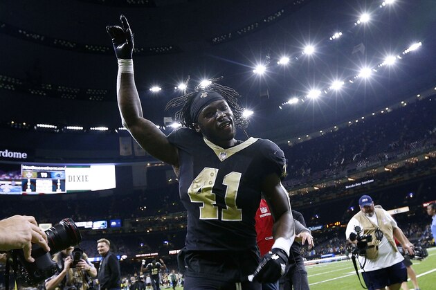 NEW ORLEANS, LA - DECEMBER 03:  Alvin Kamara #41 of the New Orleans Saints celebrates after a game against the Carolina Panthers at the Mercedes-Benz Superdome on December 3, 2017 in New Orleans, Louisiana.  (Photo by Jonathan Bachman/Getty Images)