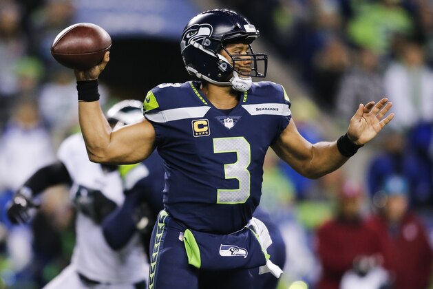 SEATTLE, WA - DECEMBER 03: Quarterback Russell Wilson #3 of the Seattle Seahawks passes against the Philadelphia Eagles in the first quarter at CenturyLink Field on December 3, 2017 in Seattle, Washington. (Photo by Jonathan Ferrey/Getty Images)