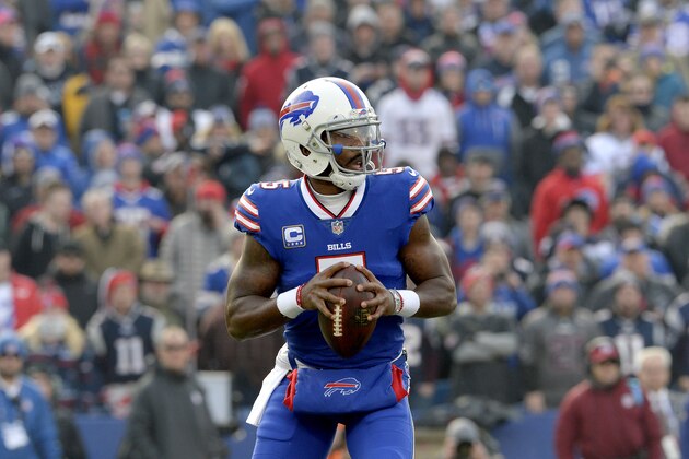 Buffalo Bills quarterback Tyrod Taylor (5) drops back to pass against the New England Patriots during the first half of an NFL football game, Sunday, Dec. 3, 2017, in Orchard Park, N.Y. (AP Photo/Adrian Kraus)