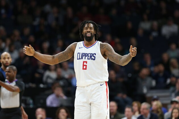 MINNEAPOLIS, MN - DECEMBER 3:  DeAndre Jordan #6 of the LA Clippers reacts on the court against the Minnesota Timberwolves on December 3, 2017 at Target Center in Minneapolis, Minnesota. NOTE TO USER: User expressly acknowledges and agrees that, by downloading and or using this Photograph, user is consenting to the terms and conditions of the Getty Images License Agreement. Mandatory Copyright Notice: Copyright 2017 NBAE (Photo by Jordan Johnson/NBAE via Getty Images)