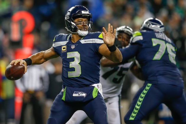 SEATTLE, WA - DECEMBER 03:  Quarterback Russell Wilson #3 of the Seattle Seahawks passes against the Philadelphia Eagles at CenturyLink Field on December 3, 2017 in Seattle, Washington.  (Photo by Otto Greule Jr/Getty Images)
