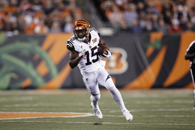 CINCINNATI, OH - SEPTEMBER 14: John Ross #15 of the Cincinnati Bengals runs with the ball during a game against the Houston Texans at Paul Brown Stadium on September 14, 2017 in Cincinnati, Ohio. The Texans won 13-9. (Photo by Joe Robbins/Getty Images)
