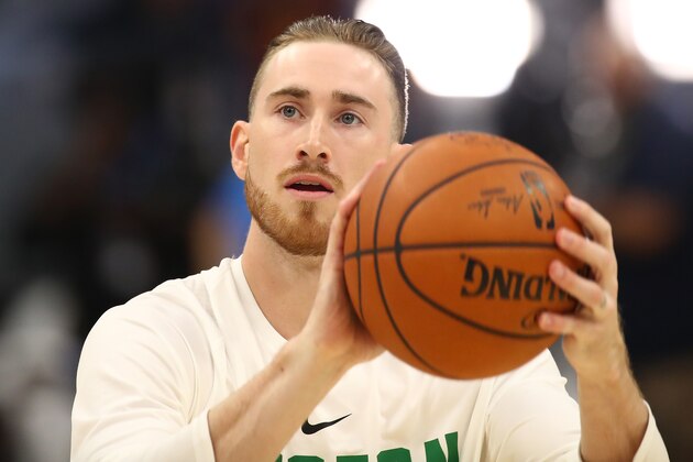 CLEVELAND, OH - OCTOBER 17:  Gordon Hayward #20 of the Boston Celtics warms up prior to playing the Cleveland Cavaliers at Quicken Loans Arena on October 17, 2017 in Cleveland, Ohio. NOTE TO USER: User expressly acknowledges and agrees that, by downloading and or using this photograph, User is consenting to the terms and conditions of the Getty Images License Agreement.  (Photo by Gregory Shamus/Getty Images)