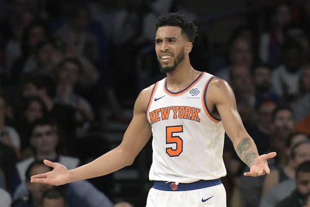 New York Knicks guard Courtney Lee reacts during the second quarter of an NBA basketball game against the Phoenix Suns Friday, Nov. 3, 2017, at Madison Square Garden in New York. (AP Photo/Bill Kostroun)