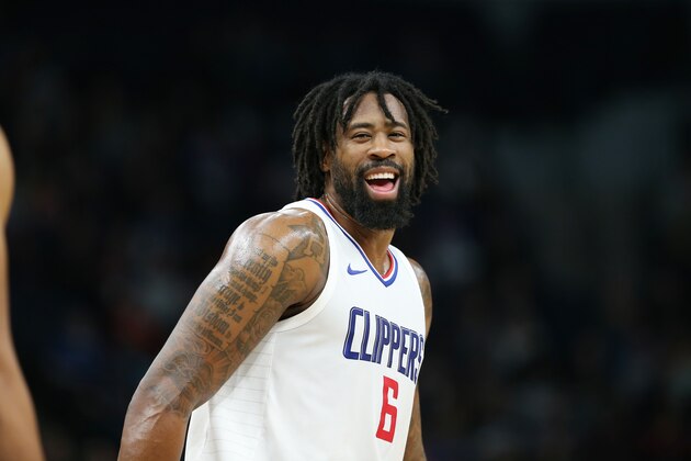 MINNEAPOLIS, MN - DECEMBER 3:  DeAndre Jordan #6 of the LA Clippers reacts during the game against the Minnesota Timberwolves on December 3, 2017 at Target Center in Minneapolis, Minnesota. NOTE TO USER: User expressly acknowledges and agrees that, by downloading and or using this Photograph, user is consenting to the terms and conditions of the Getty Images License Agreement. Mandatory Copyright Notice: Copyright 2017 NBAE (Photo by Jordan Johnson/NBAE via Getty Images)