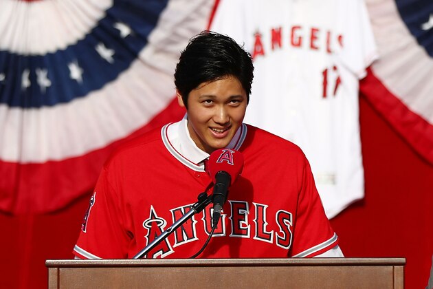 ANAHEIM, CA - DECEMBER 09:  Shohei Ohtani speaks onstage as he is introduced to the Los Angeles Angels of Anaheim at Angel Stadium of Anaheim on December 9, 2017 in Anaheim, California.  (Photo by Joe Scarnici/Getty Images)