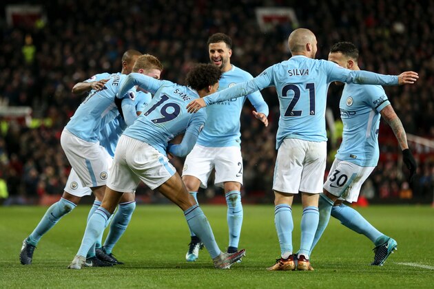 MANCHESTER, ENGLAND - DECEMBER 10: David Silva of Manchester City celebrates after scoring a goal to make it 0-1 during the Premier League match between Manchester United and Manchester City at Old Trafford on December 10, 2017 in Manchester, England. (Photo by Robbie Jay Barratt - AMA/Getty Images)