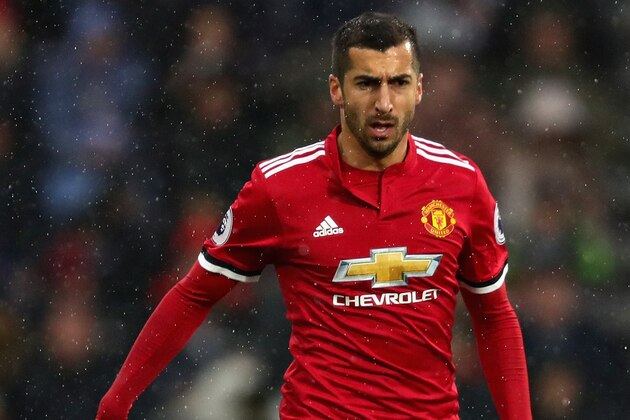 HUDDERSFIELD, ENGLAND - OCTOBER 21:  Henrikh Mkhitaryan of Manchester United in action during the Premier League match between Huddersfield Town and Manchester United at John Smith's Stadium on October 21, 2017 in Huddersfield, England.  (Photo by Chris Brunskill Ltd/Getty Images)